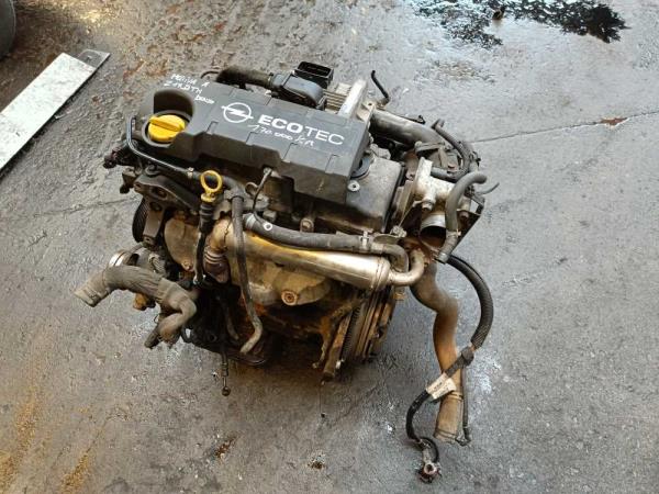 MOTEUR OPEL CORSA C/ MERIVA A/ .... 1.7CDTI CODE Z17DTH  ( DENSO INJECTION ) - Vue 1